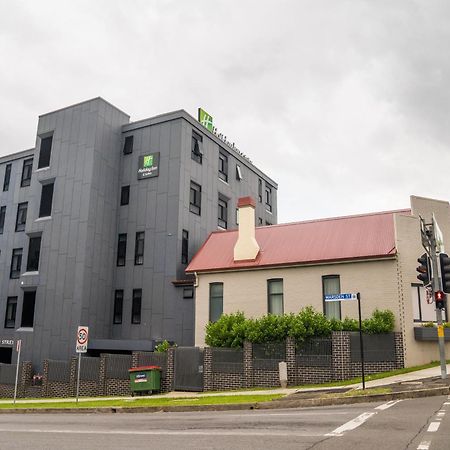 Holiday Inn & Suites - Parramatta Marsden Street By Ihg Сидни Екстериор снимка